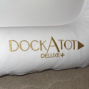 The DockATot Deluxe